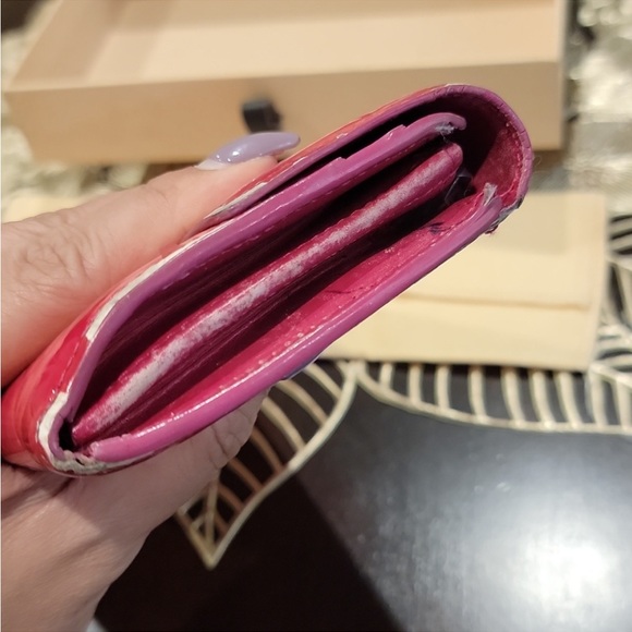 🌹🌸🌹 SOLD‼️‼️GORGEOUS LV FLORAL VERNIS Sarah Wallet. So Good. 🌹🌸🌹 - Picture 3 of 7